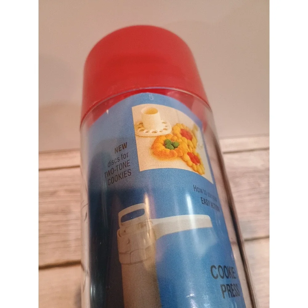 Cookie Press‎  & Icing Tips Easy Action HUTZLER item Number 698